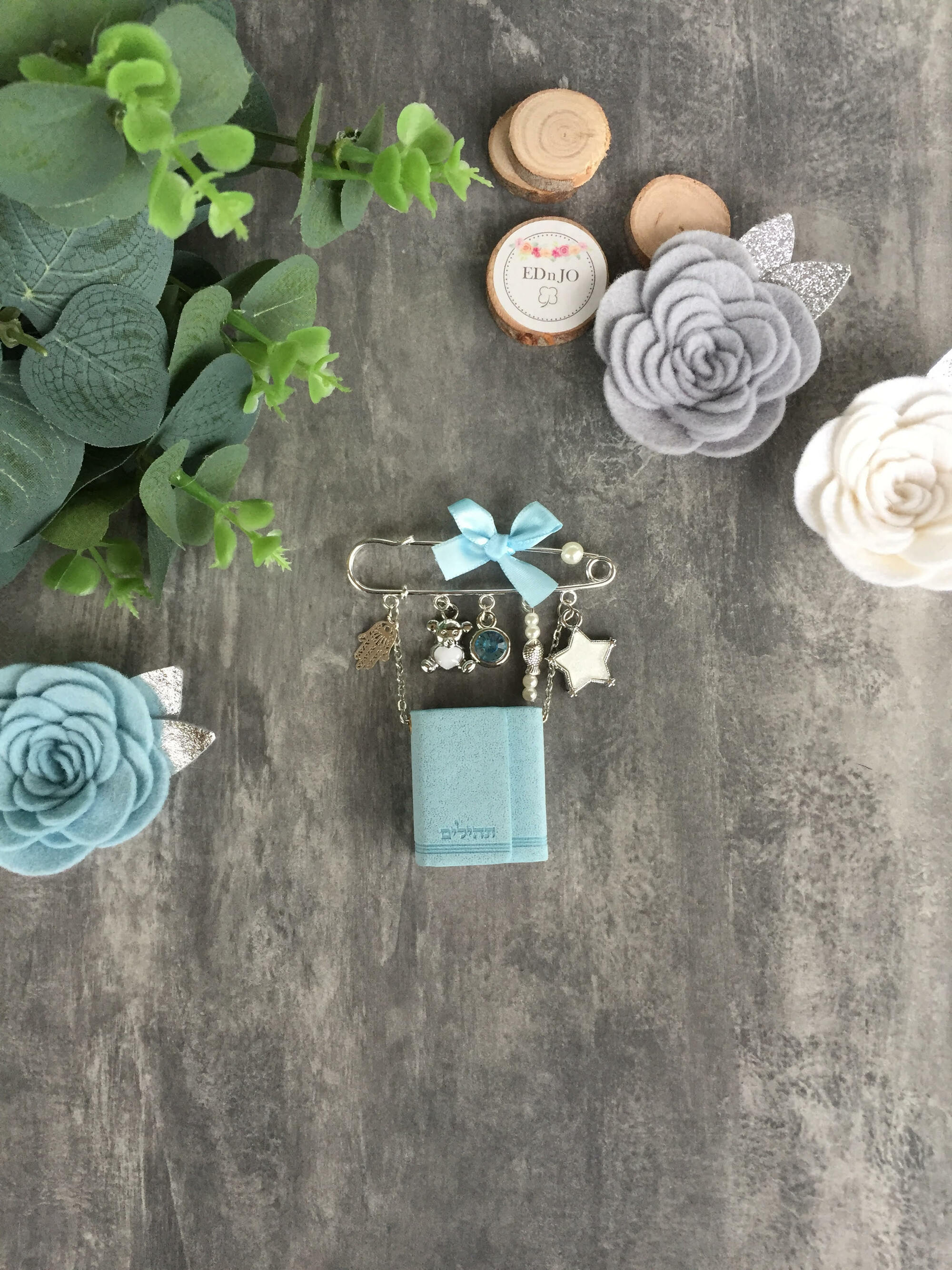 Broche T argenté sans prénom 3 Cadeau de naissance porte bonheur, broche personnalisée téhilim